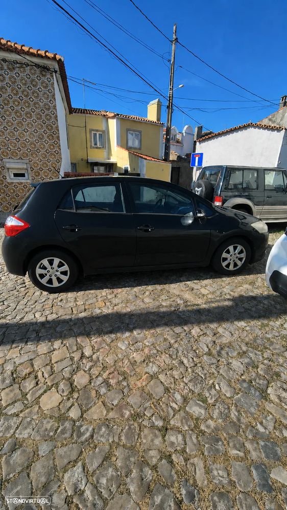 Toyota Auris 1.4 D-4D ACtive+AC 110g - 1