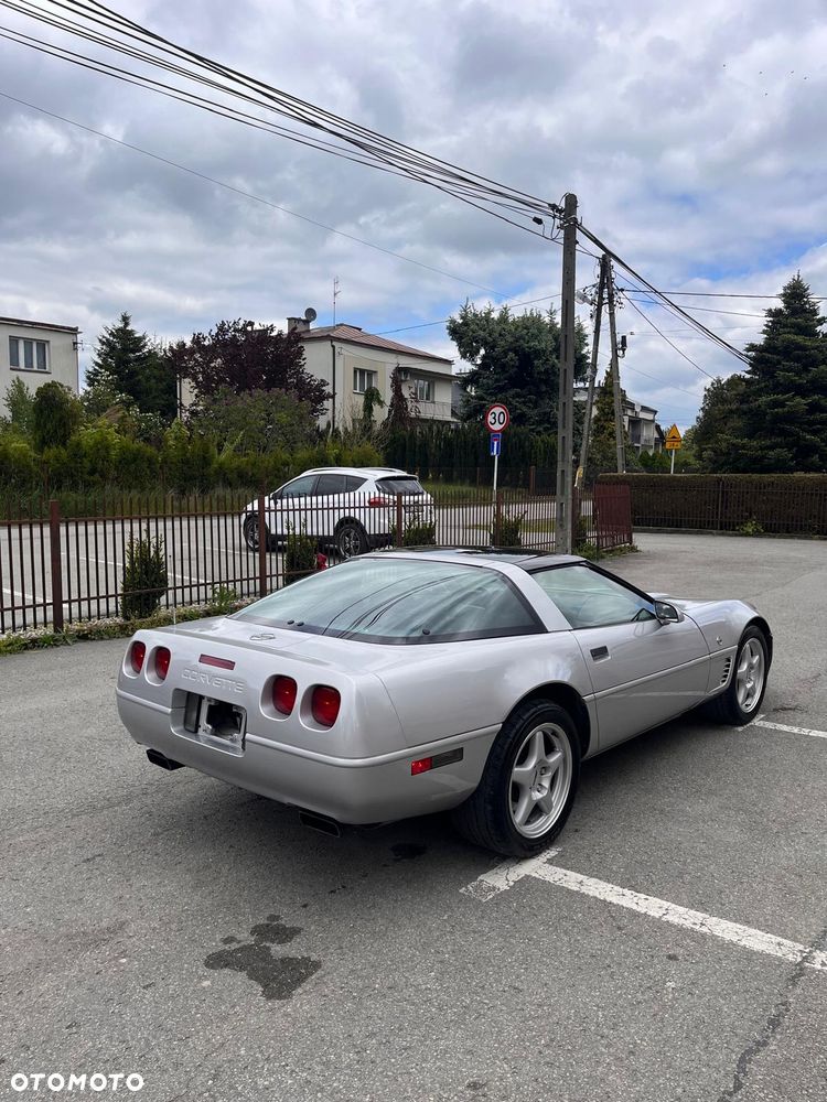 Chevrolet Corvette 5.7 - 4