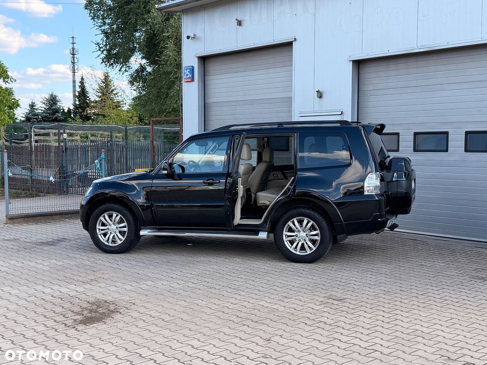 Mitsubishi Pajero 3.2 DID Instyle EU6 - 9