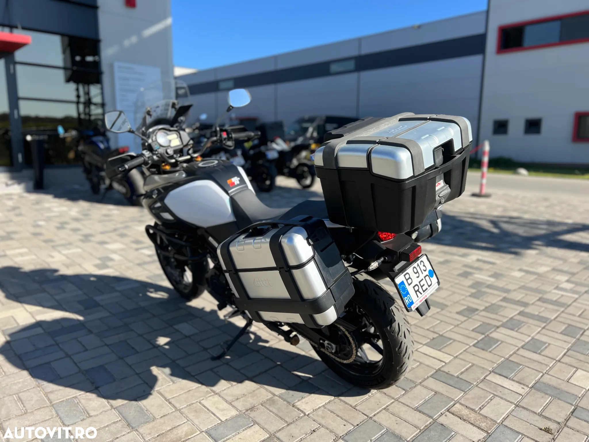 Suzuki DL 1000 V-Strom - 5