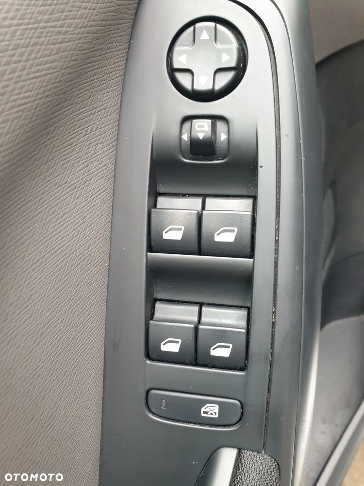 Citroën C4 Picasso - 26