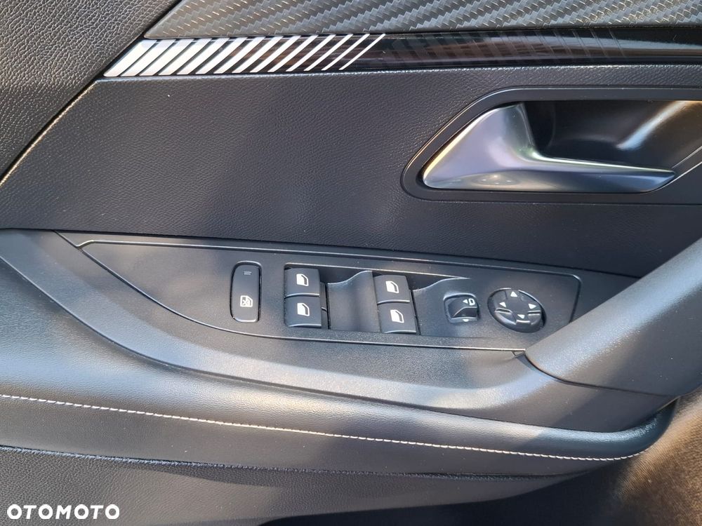 Peugeot 2008 PureTech 100 Active S&S BVM6 - 34