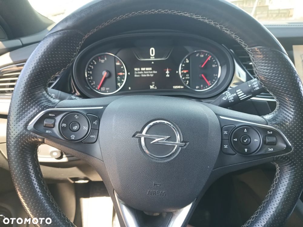 Opel Insignia Sport2.0 Direct InjTurbo 4x4 Exclusive - 25