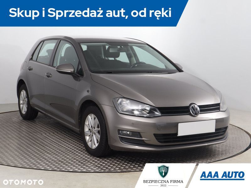 Volkswagen Golf - 3