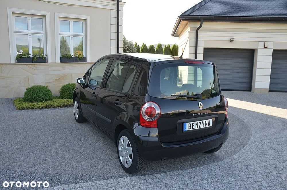Renault Modus - 2