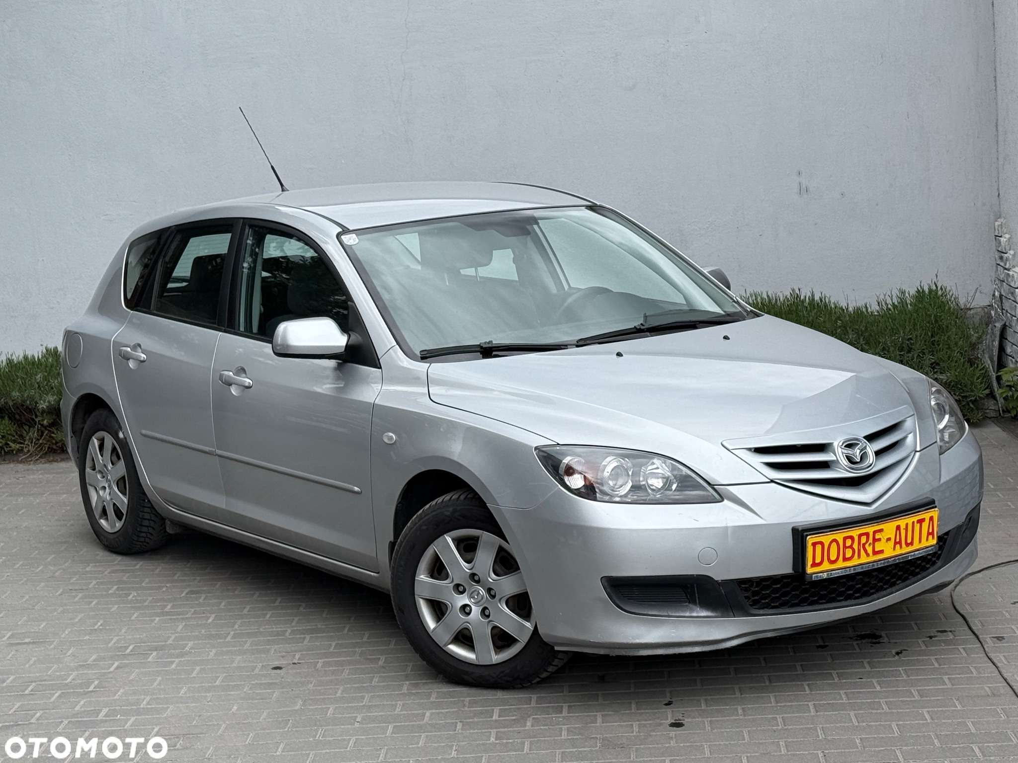 Mazda 3 1.4 Comfort - 2