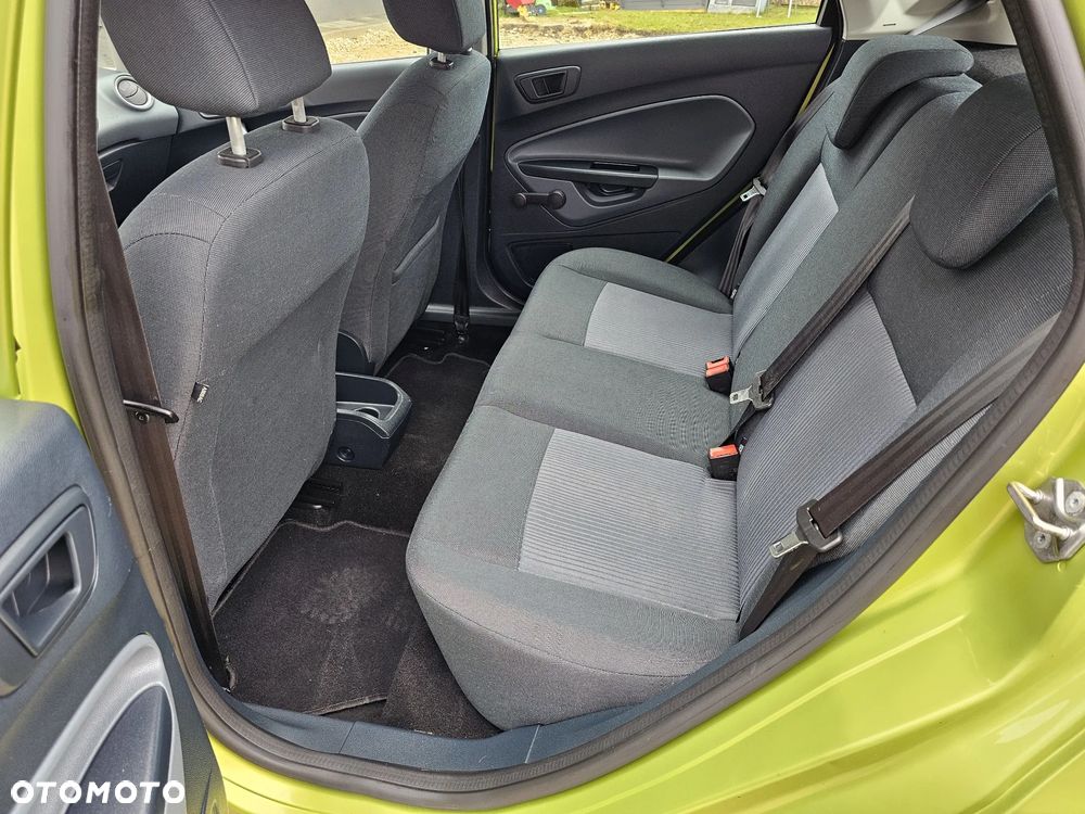 Ford Fiesta - 14