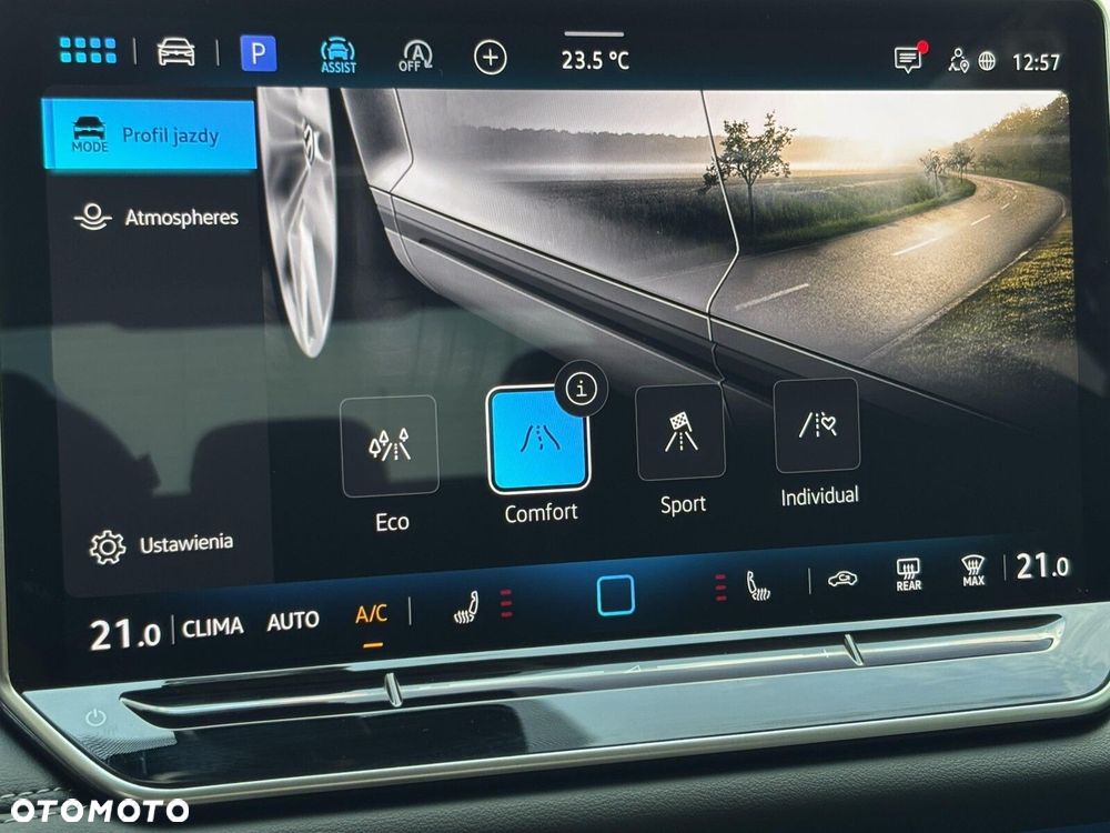 Volkswagen Tiguan 2.0 TDI SCR Life DSG - 33