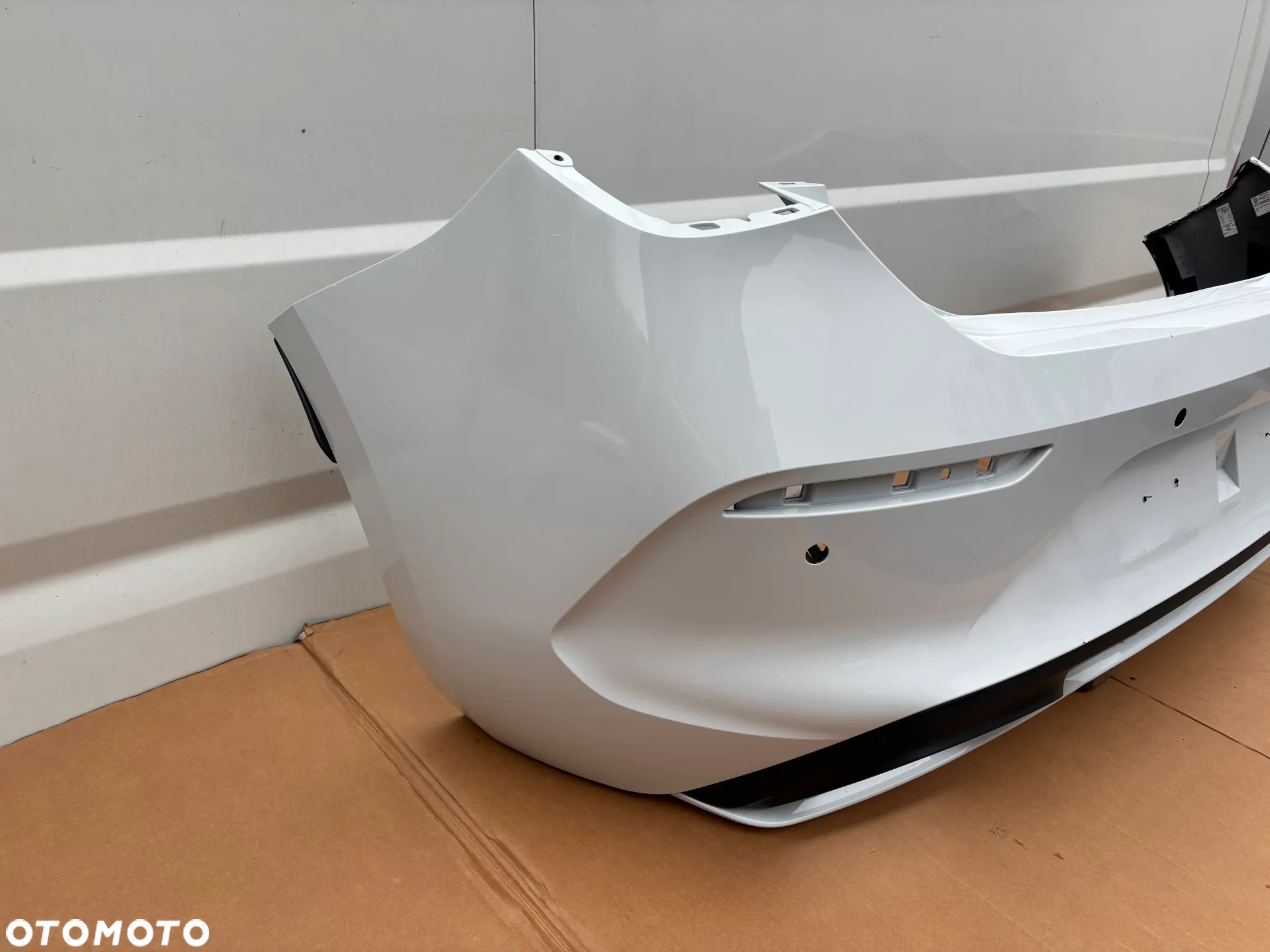 Zderzak Tylny Pod PDC Seat Cupra Leon IV Dyfuzor Biały LS9R Hatchback 5FA807837 5FA945105A 5FA807221 5FA807417E 5FA807421E - 2