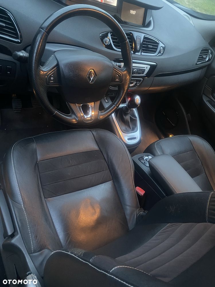 Renault Scenic - 5