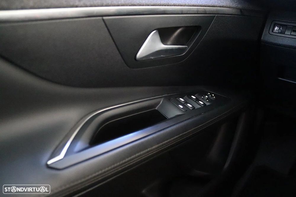 Peugeot 5008 1.2 PureTech Allure - 11