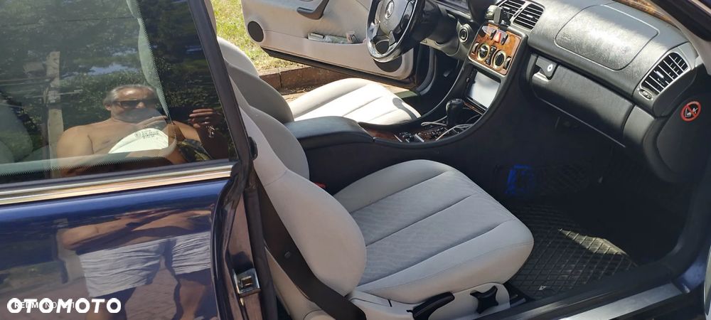 Mercedes-Benz CLK - 5