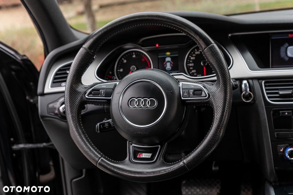 Audi A4 Avant 2.0 TDI DPF quattro S tronic S line Sportpaket - 24