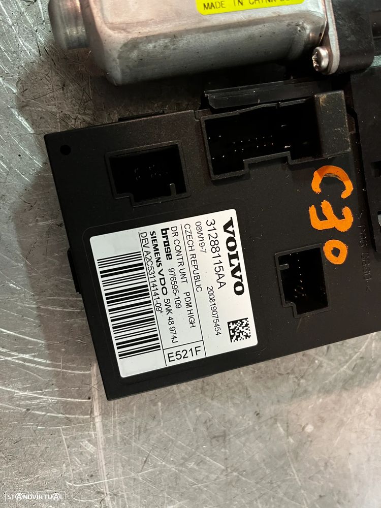 MOTOR DO ELEVADOR DE VIDRO VOLVO C30 / V50 / S40 II - FRENTE DIREITO 31288115AA - 2