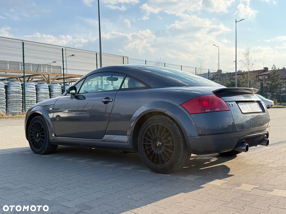 Audi TT Coupé 1.8 T quattro - 28