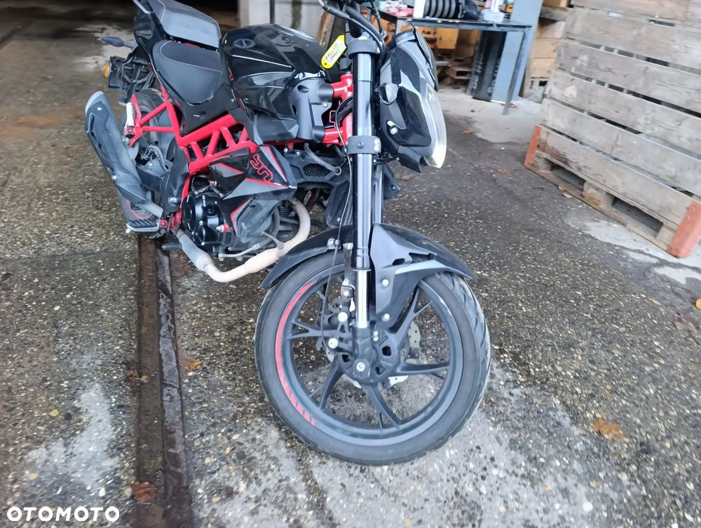 Benelli BN 125 - 3