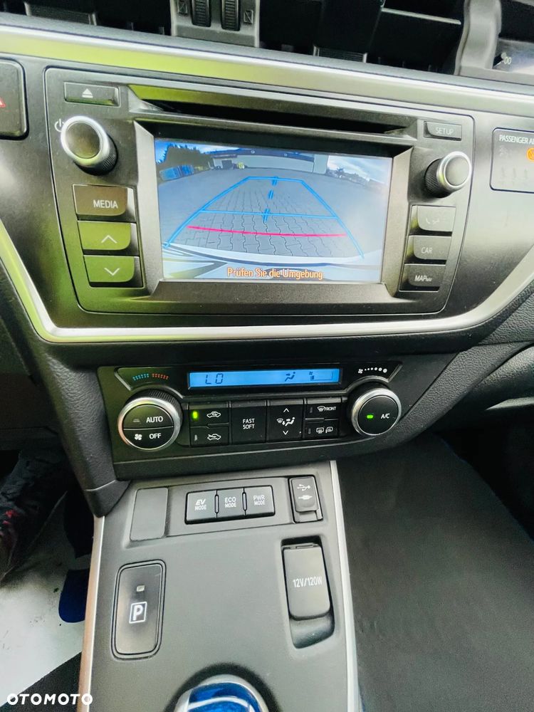 Toyota Auris 1.8 HSD Luna - 20
