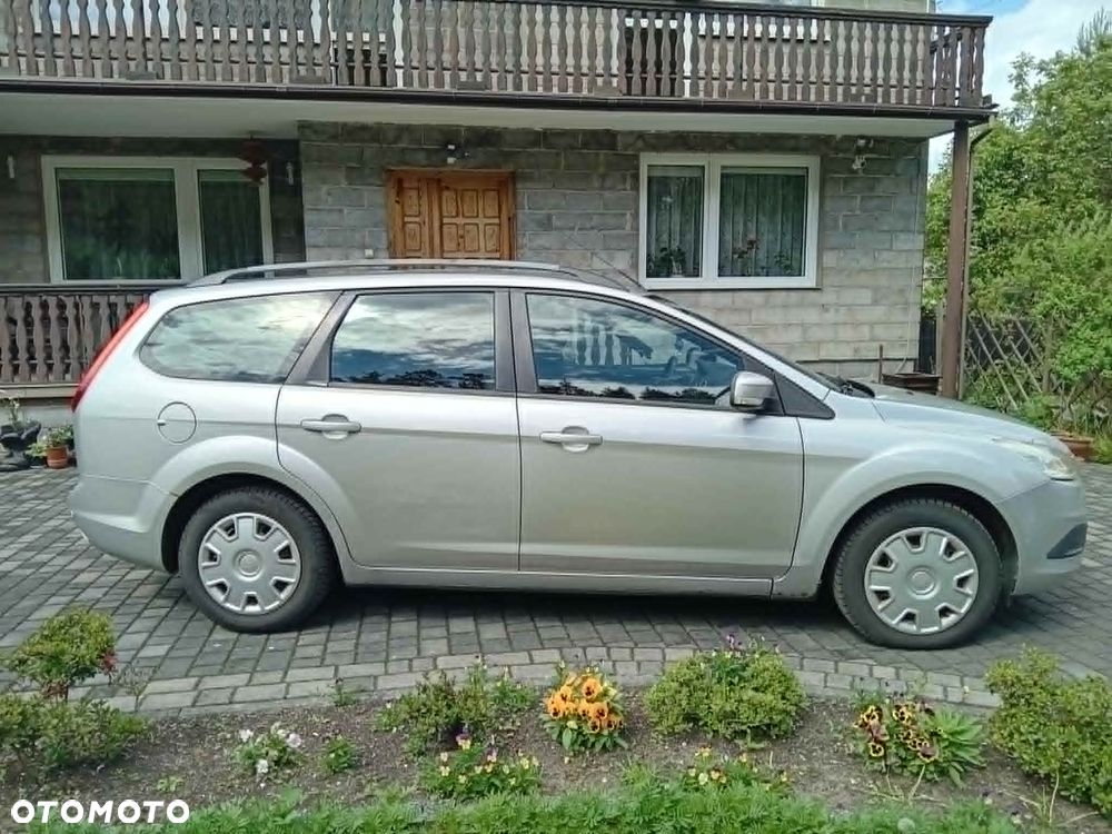 Ford Focus 1.6 Comfort - 3