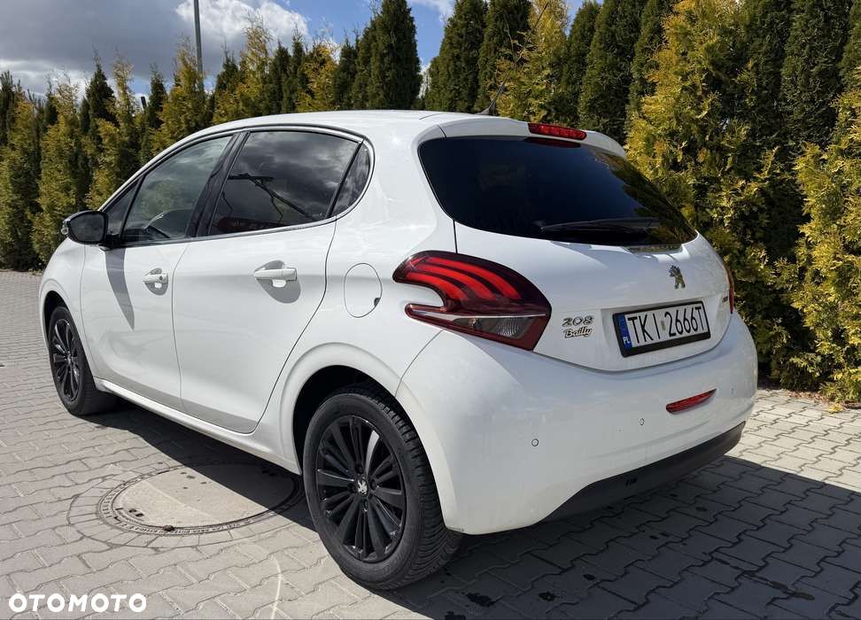 Peugeot 208 PureTech 110 Stop & Start Tech Edition - 3