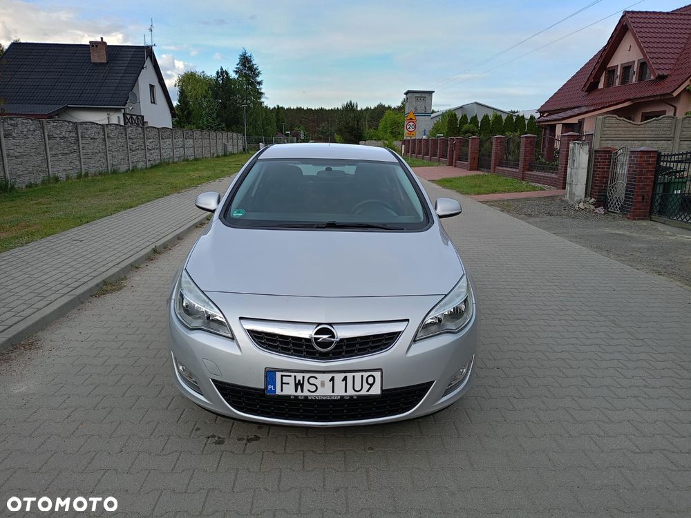 Opel Astra - 2