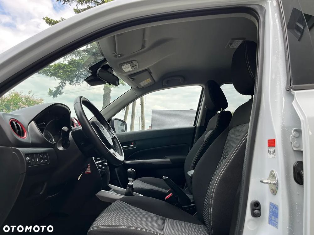 Suzuki Vitara - 20