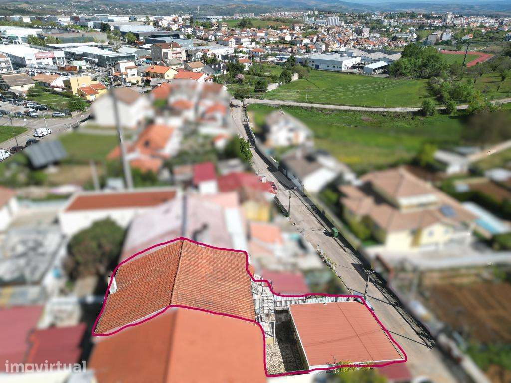 MORADIA 3 PISOS INDEPENDENTES - Grande imagem: 4/10