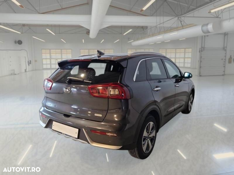 Kia Niro 1.6 GDI HEV 2WD OPF Aut. Spirit - 2