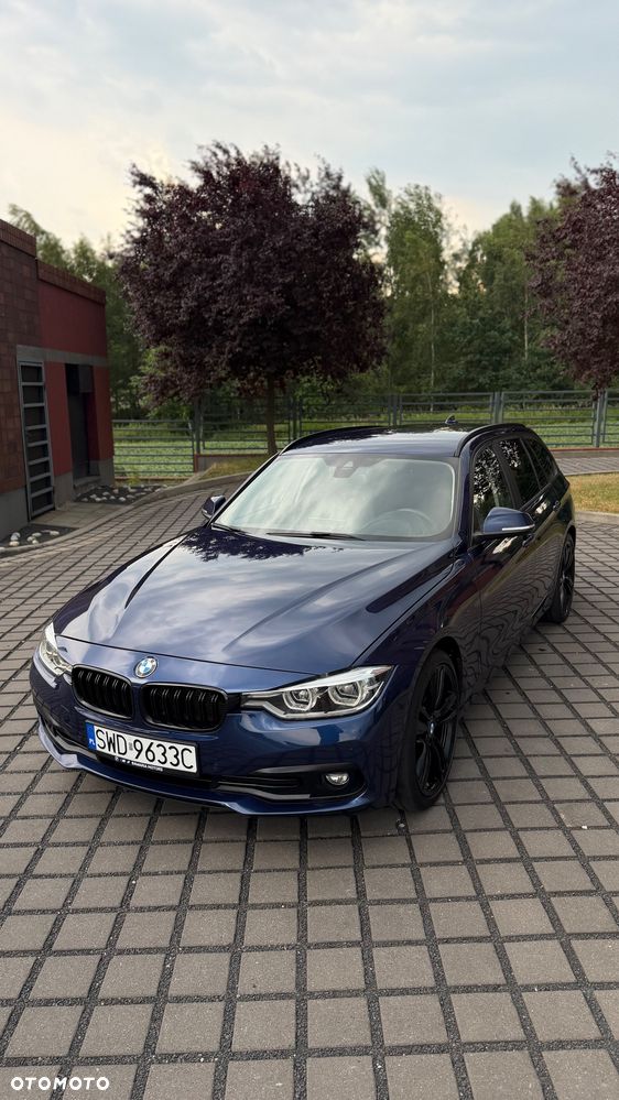 BMW Seria 3 320d Edition Luxury Line Purity - 4