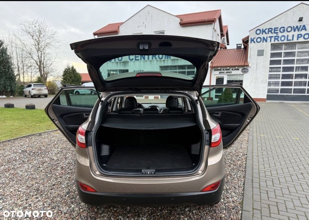Hyundai ix35 - 12