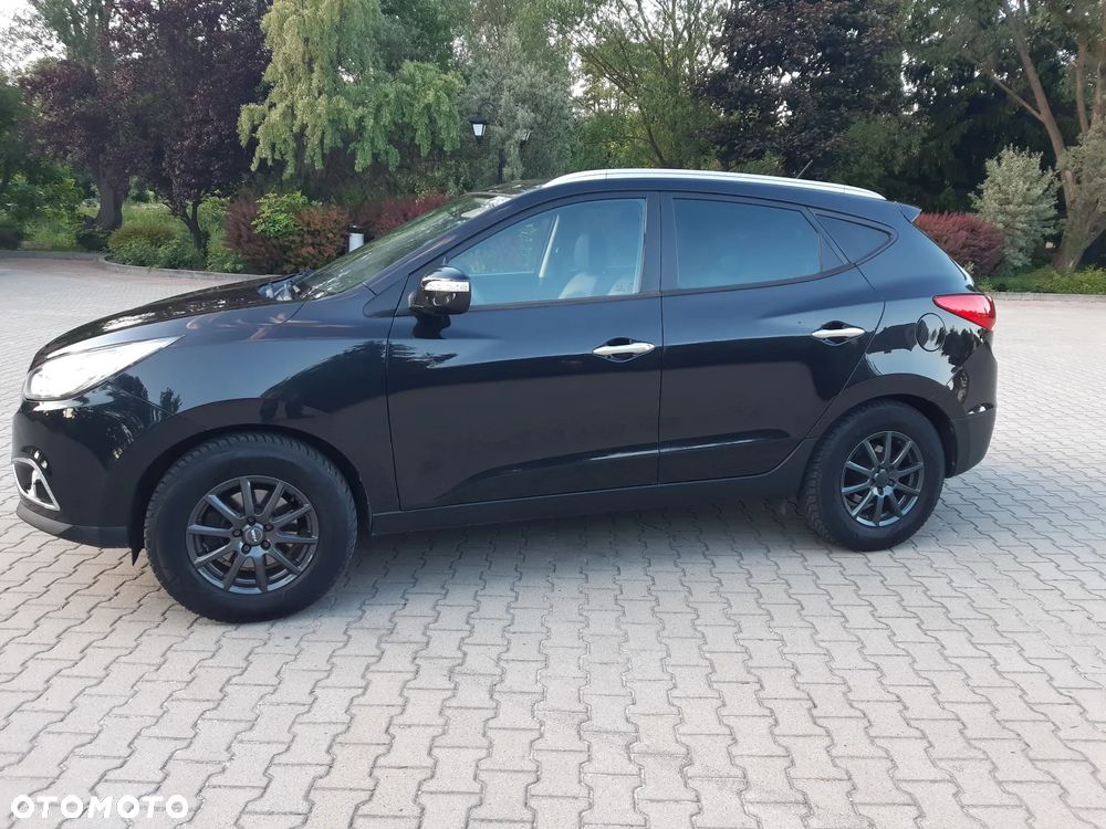 Hyundai ix35 2.0 CRDi 4WD Trend - 2