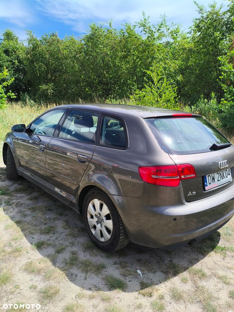 Audi A3 Sportback 1.6 TDI Attraction - 8