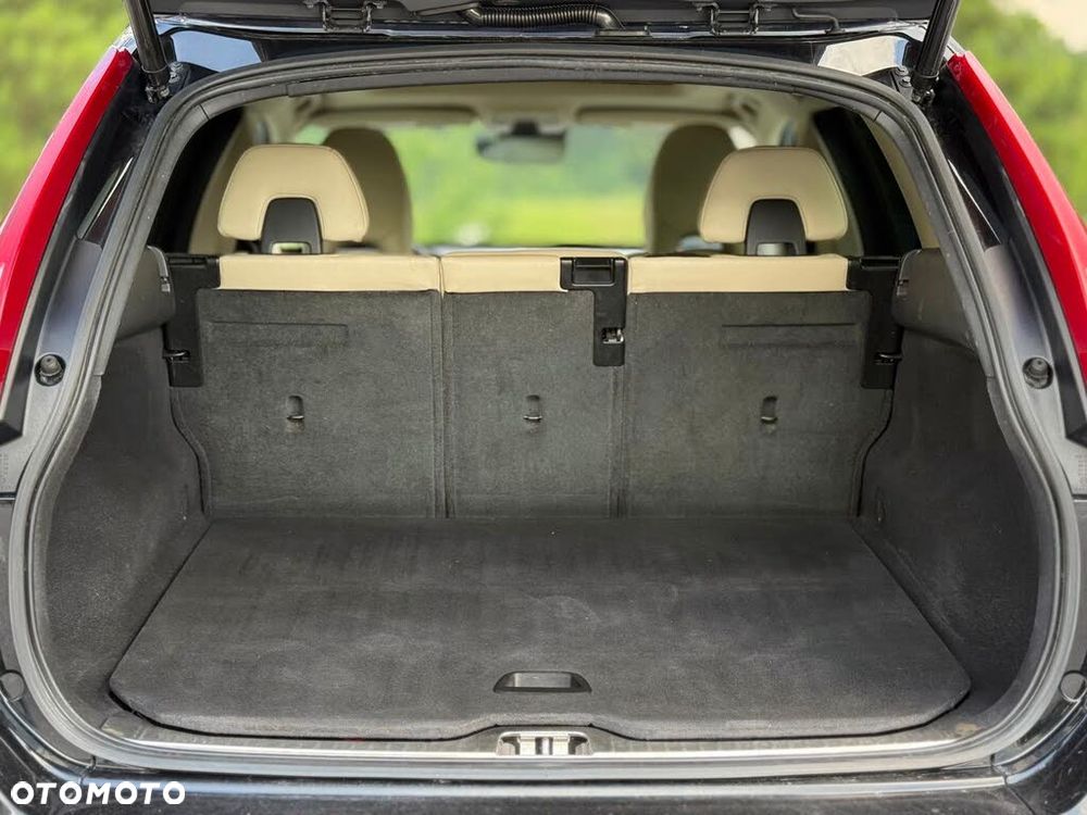 Volvo XC 60 T6 AWD Drive-E Momentum - 17