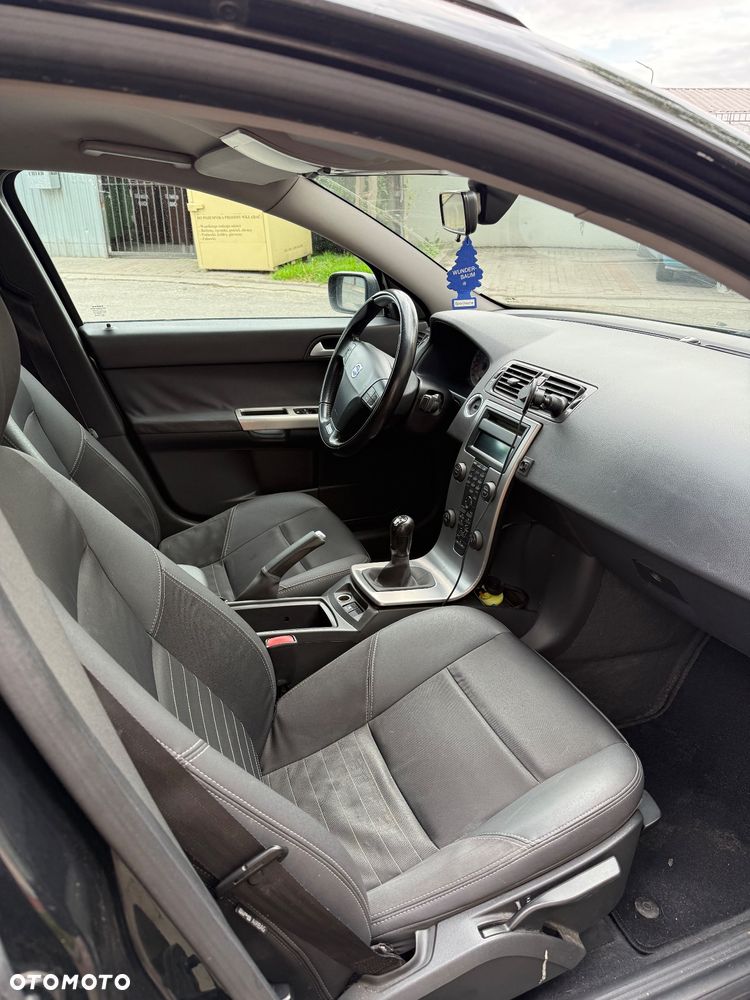 Volvo V50 - 12