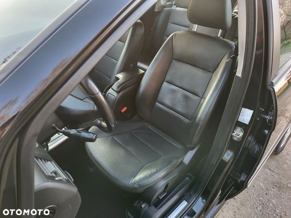 Mercedes-Benz Klasa A 180 CDI Avantgarde Edition 10 - 17