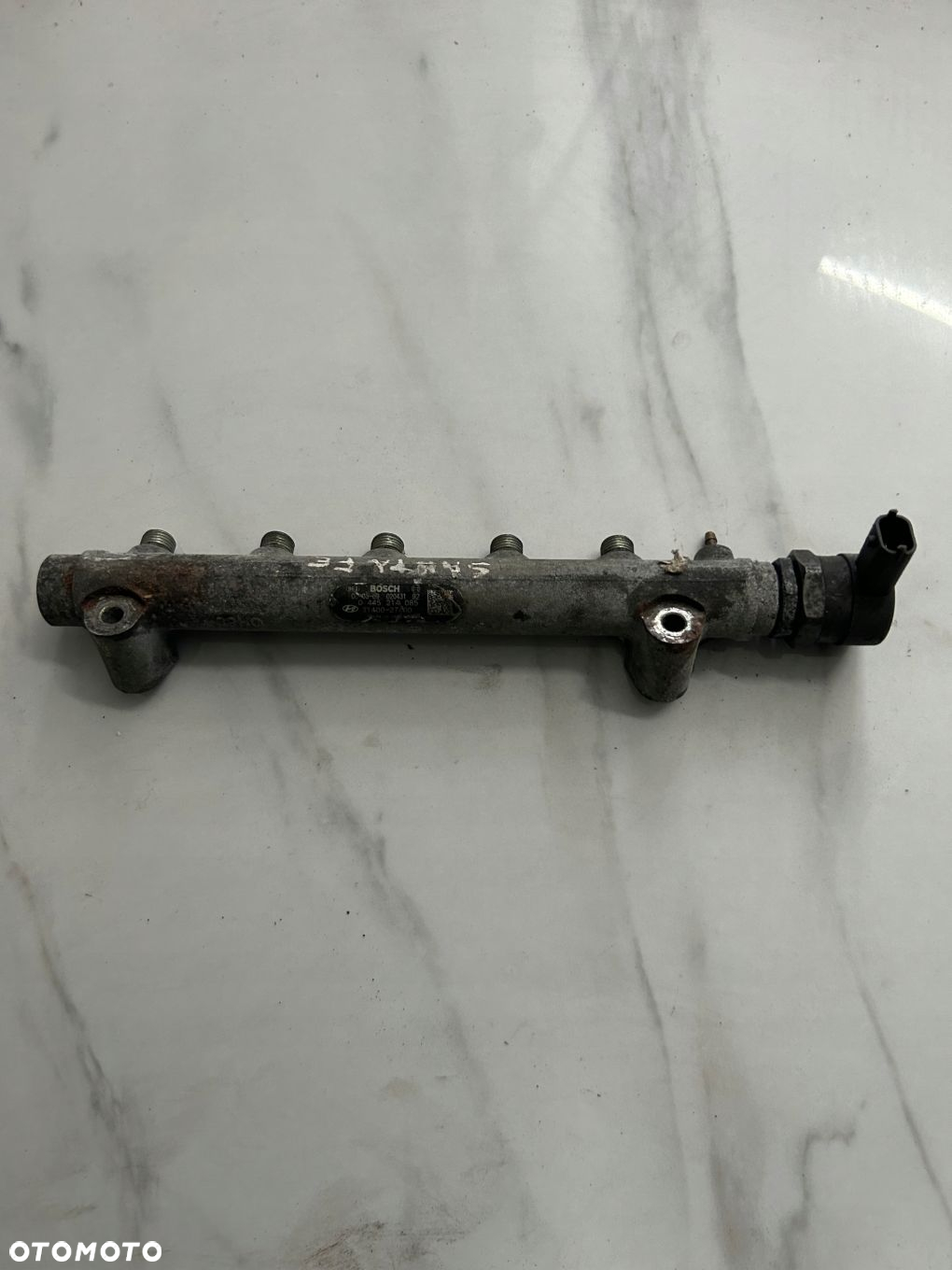 LISTWA WTRYSKOWA 2.0 CRDI HYUNDAI SANTA FE II 0445214085 - 2