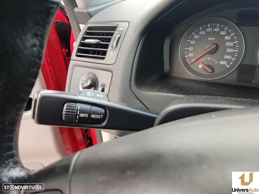 COMANDO MULTIFUNÇÕES VOLVO C30 2007 - - 1