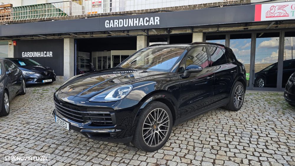 Porsche Cayenne - 16