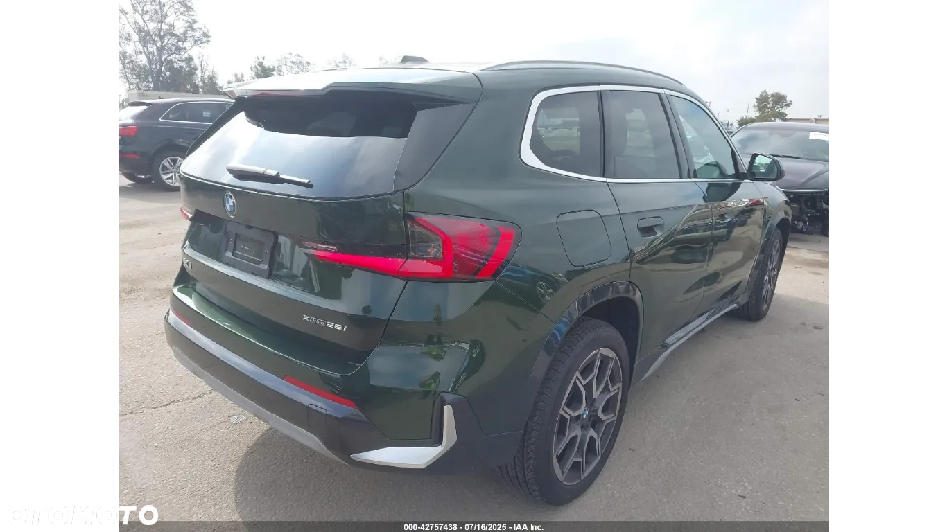 BMW X1 xDrive23i M Sportpaket - 4