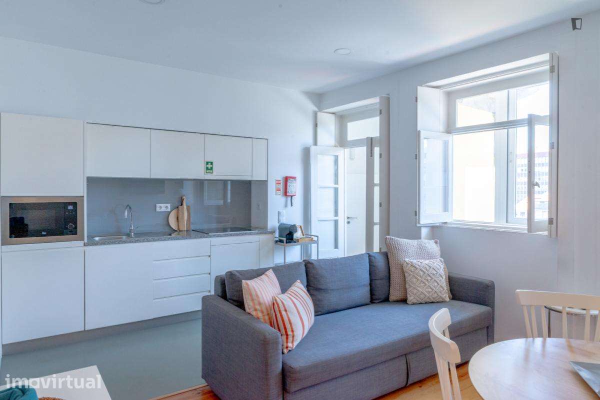 Apartamento com 2 quartos - localizado em Cedofeita Porto - Grande imagem: 2/32