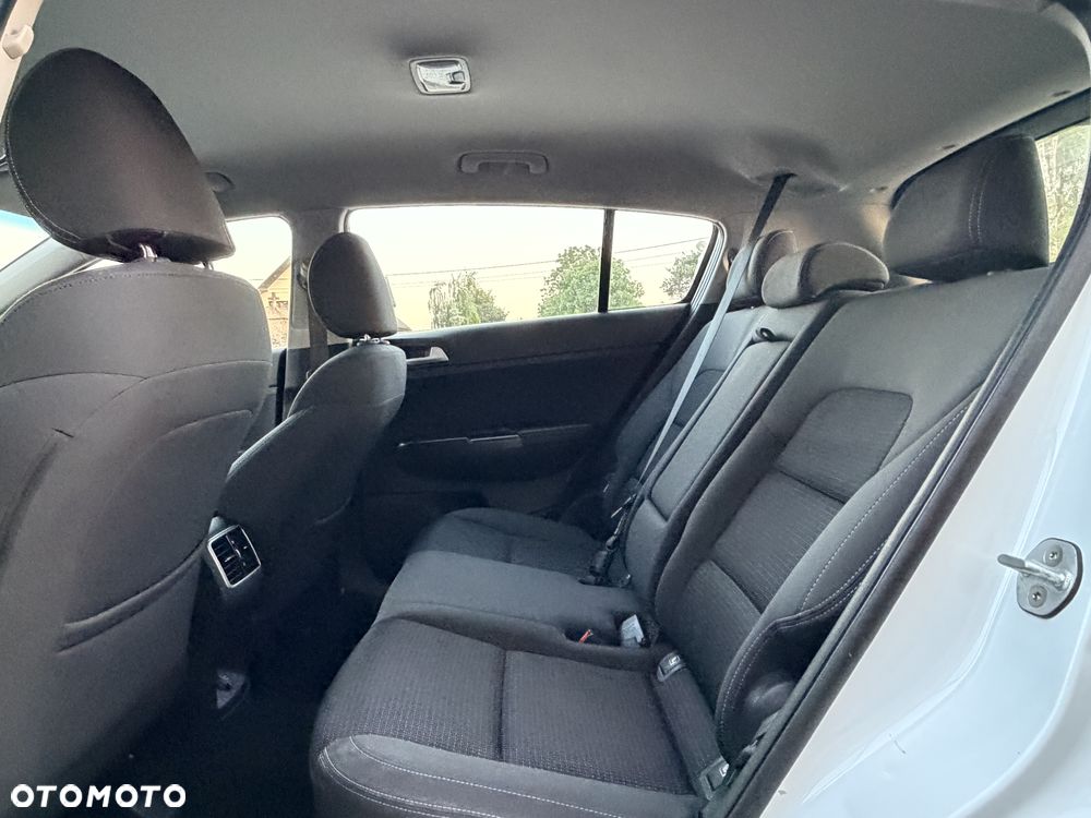 Kia Sportage 1.6 GDI L 2WD - 12