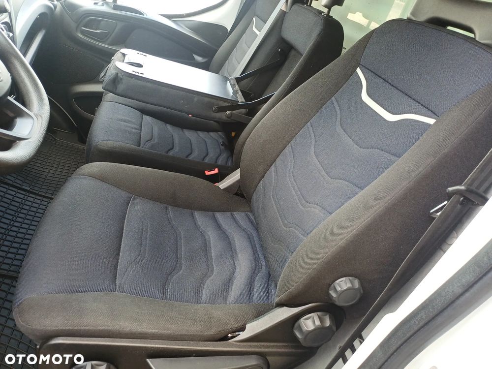 Iveco 35S16 - 21