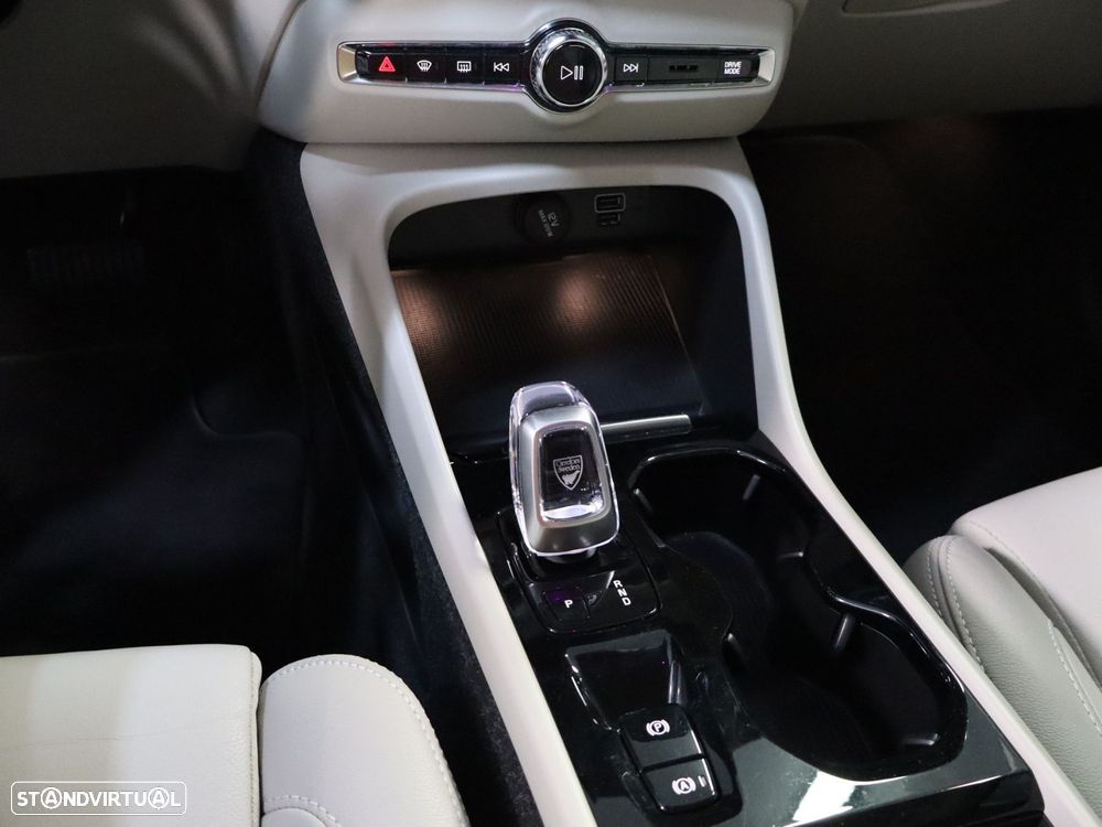 Volvo XC 40 1.5 T5 PHEV Inscription - 21