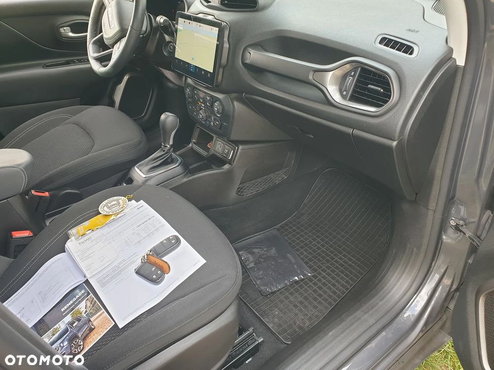 Jeep Renegade - 18