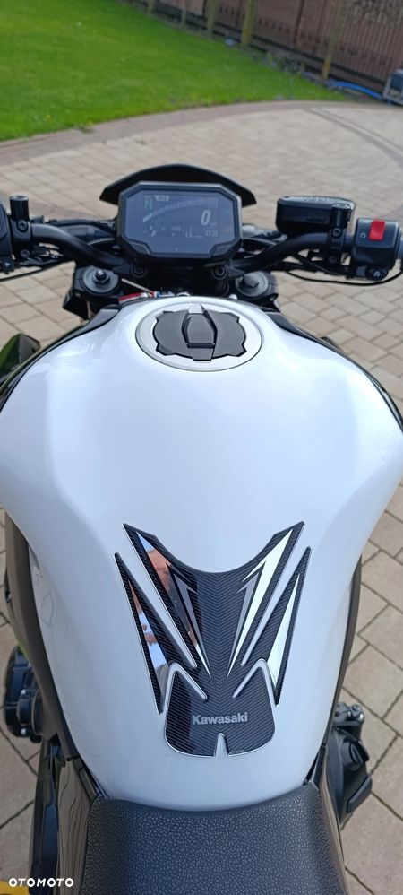 Kawasaki Z 900 - 11