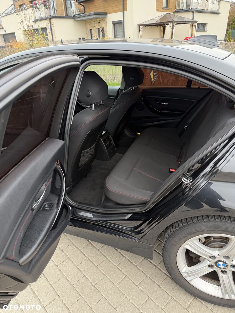 BMW Seria 3 - 10