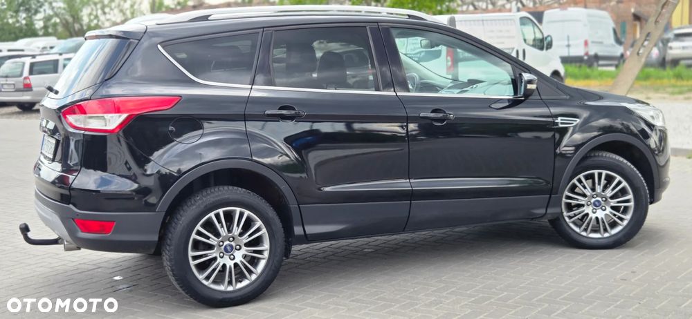 Ford Kuga 2.0 TDCi 2x4 Titanium - 18