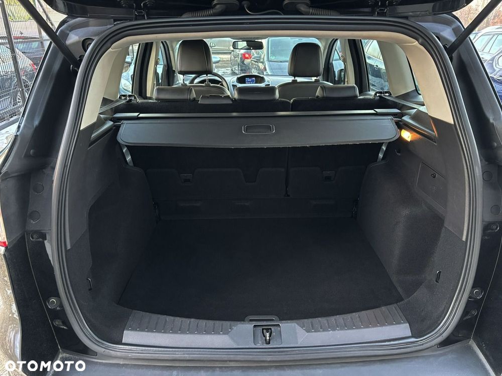 Ford Kuga 2.0 TDCi 4x4 Individual - 5