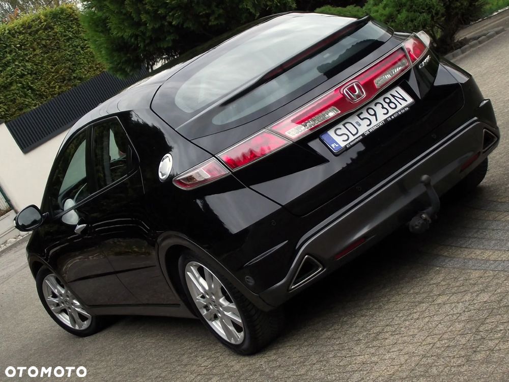 Honda Civic 1.8 Executive - 9