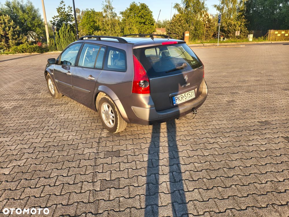 Renault Megane 1.9 dCi Confort Dynamique - 4