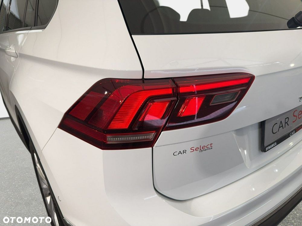 Volkswagen Tiguan - 11